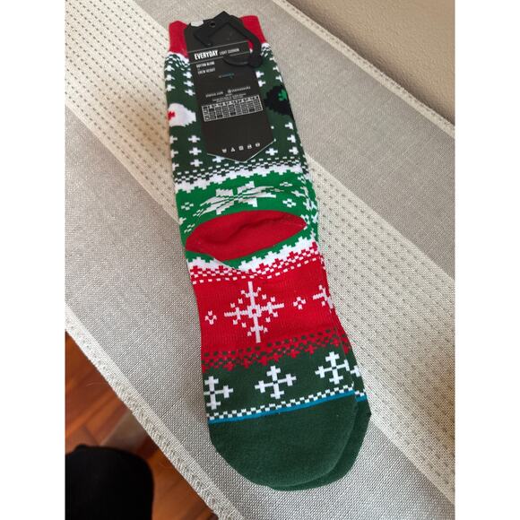 Disney Stance Mickey Mouse Christmas socks Small 5-7.5 NWT - Picture 3 of 4